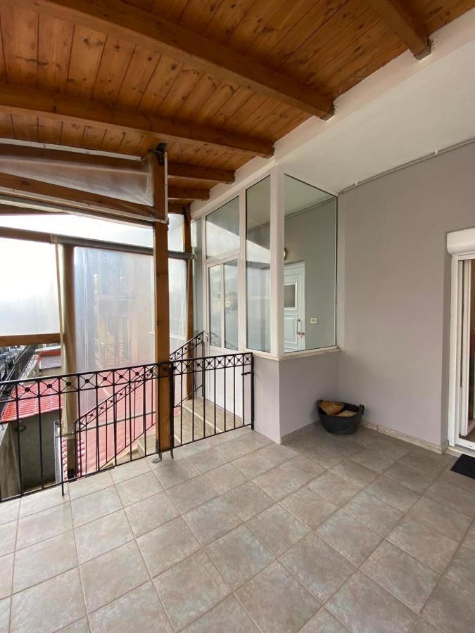 Апартаменты Sitara'S House Карпенисион Экстерьер фото